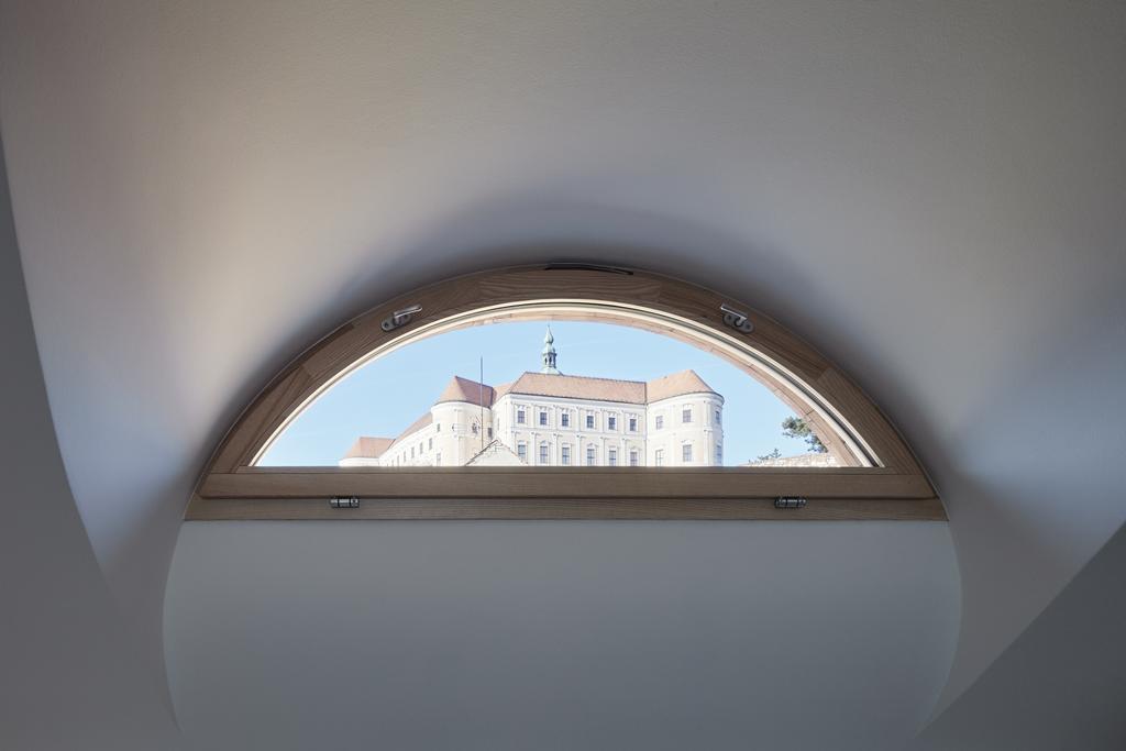 Stajnhaus Hotel Mikulov Exterior photo
