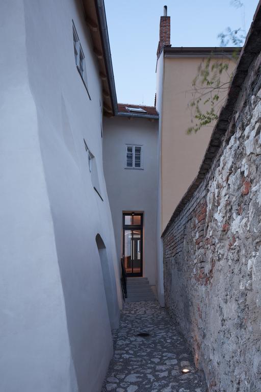 Stajnhaus Hotel Mikulov Exterior photo